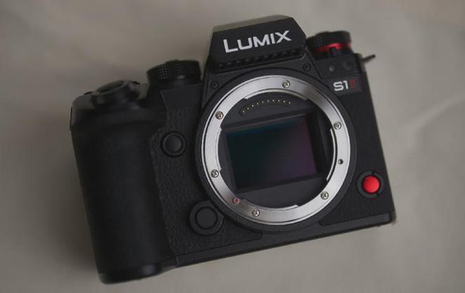 作松下LUMIX S1M2上手试用爱游戏网站入口实打实的强力升级之(图10)