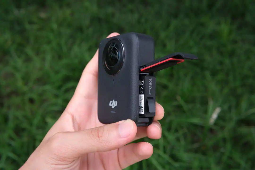：大疆 DJI OSMO360 深度评测ayx爱游戏app体育上天入地从内而外(图10)